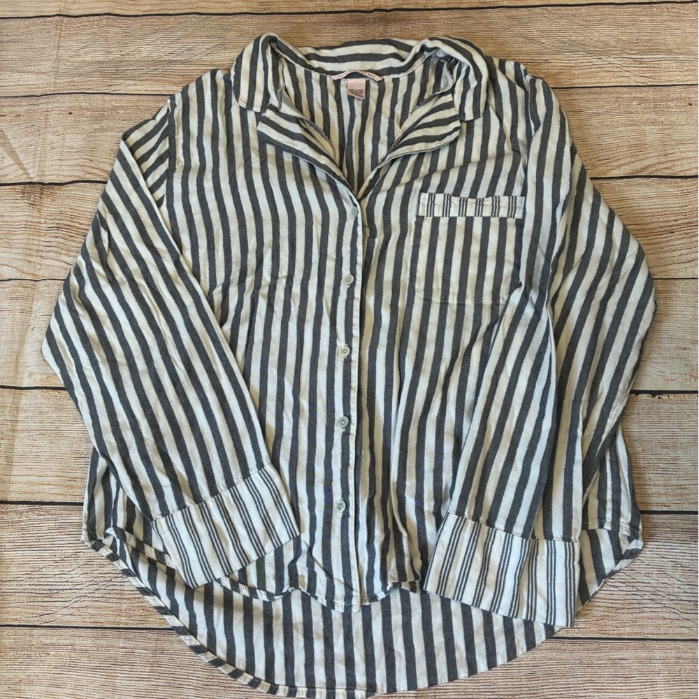 Women’s Victoria's Secret Pajama Top Size Large